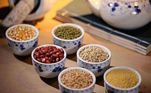 佛山蔬菜配送:健身需要吃什么？